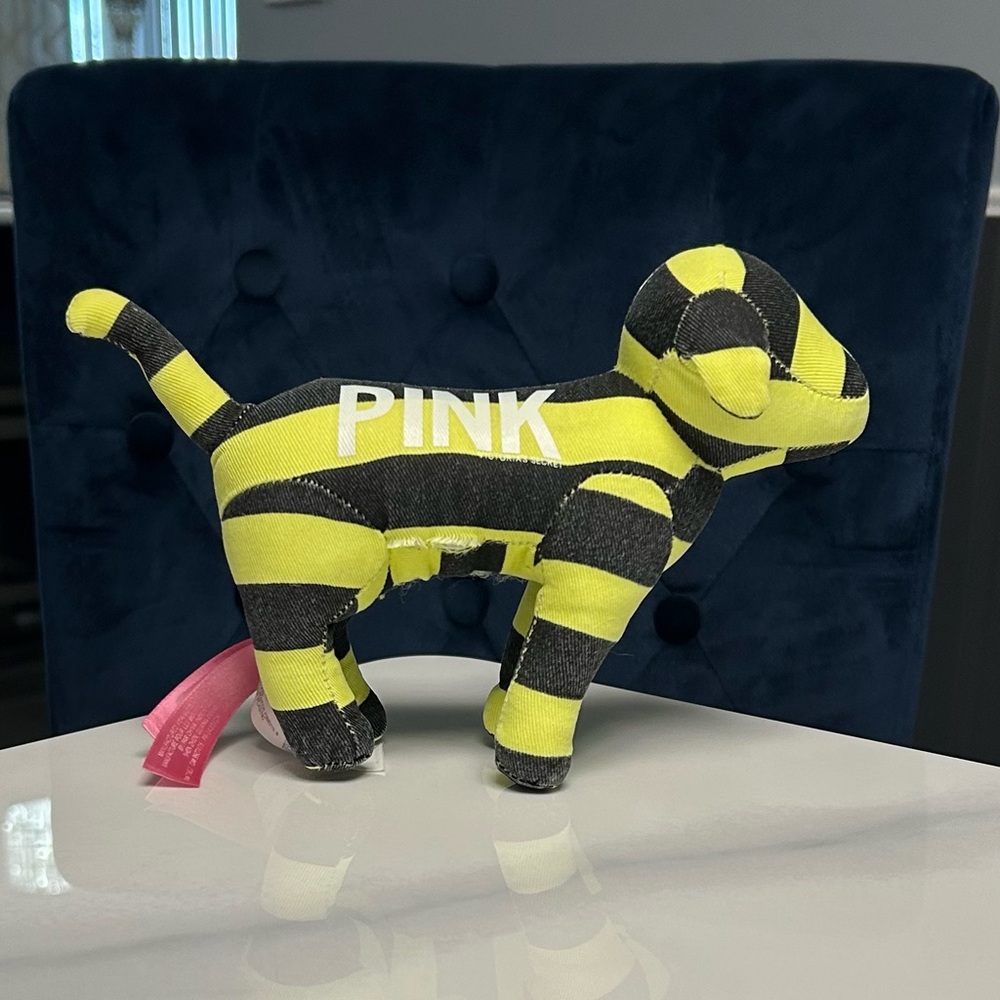 PINK Victoria’s Secret Mini Dog